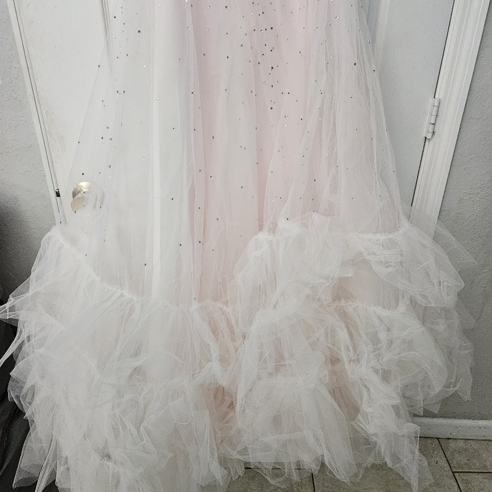 Mac Duggal Pink Ruffled Embroidered Sequins Steapless Pink Dress Size 2 NEW - Picture 10 of 12